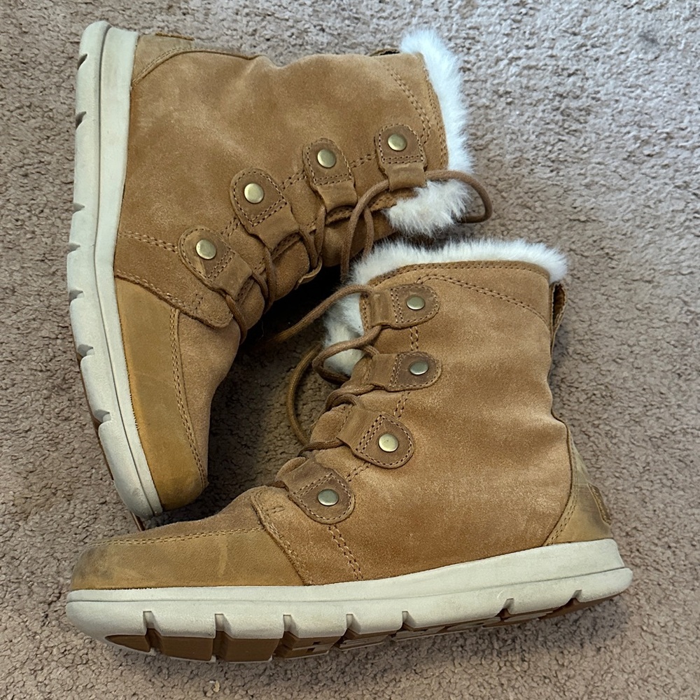 Sorel Brown Suede Boots - Picture 6 of 6